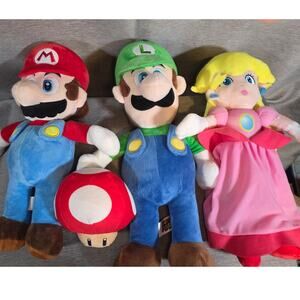 4 Lot Super Mario Bros Mario, Luigi, Peach, Mushroom Nintendo 10" Plush Doll Toy